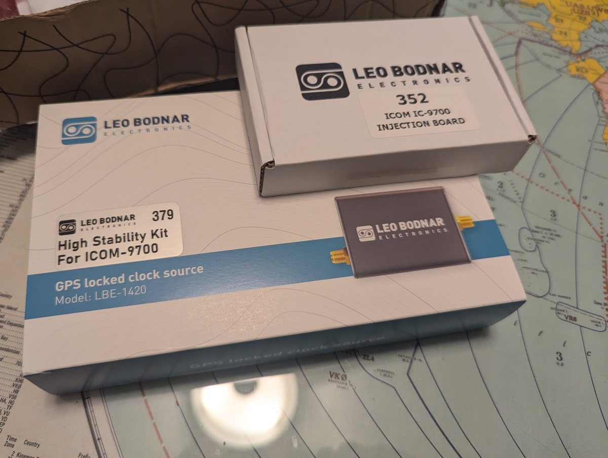 Leo Bodnar LBE-1420 GPS Clock (IC-9700 High Stability Kit)